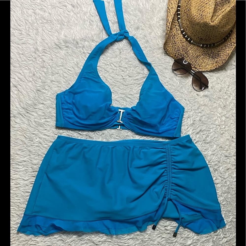 Be Creative two pice set top & bottom size 14